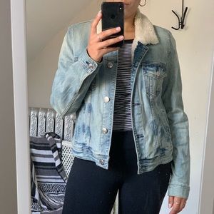 Light Wash Sherpa Crop Denim Jacket